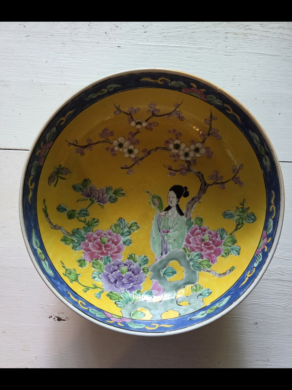 Hand-Painted Yellow Floral Ceramic Decorative Bowl